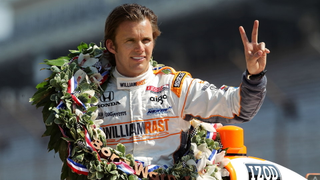 Dan Wheldon dies in Las Vegas IndyCar crash